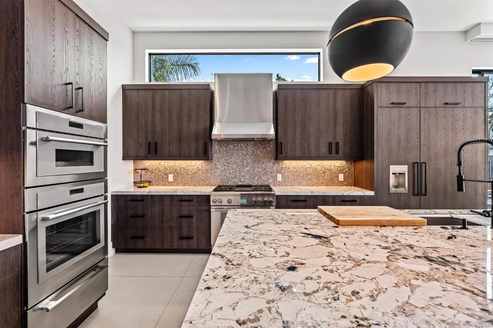 2880 NE 35th Street Lighthouse Point, FL 33064