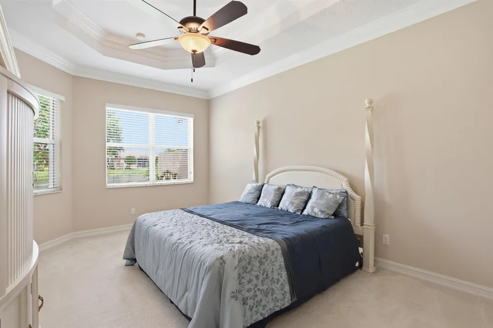 10825 Leaf Bridge Way Boynton Beach, FL 33473
