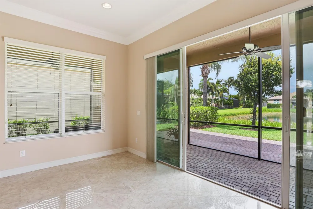 10825 Leaf Bridge Way Boynton Beach, FL 33473