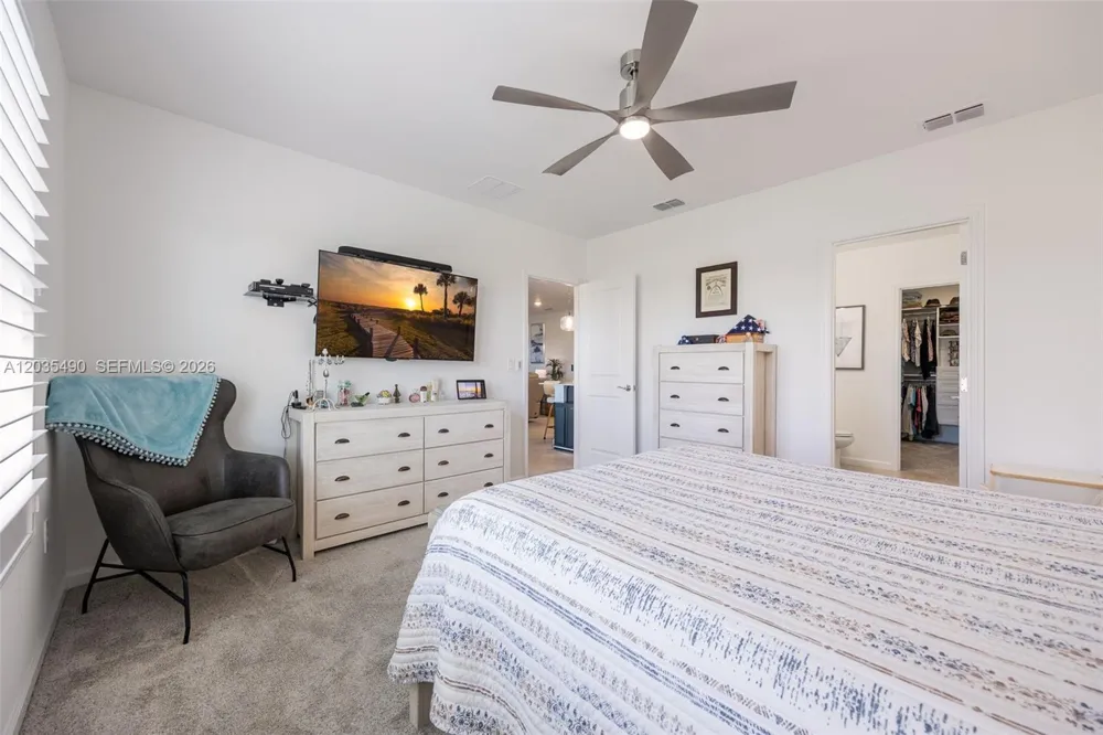 1243 Caloosa Cove Dr La Belle, FL 33935
