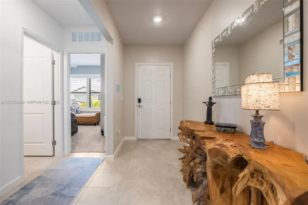 1243 Caloosa Cove Dr La Belle, FL 33935