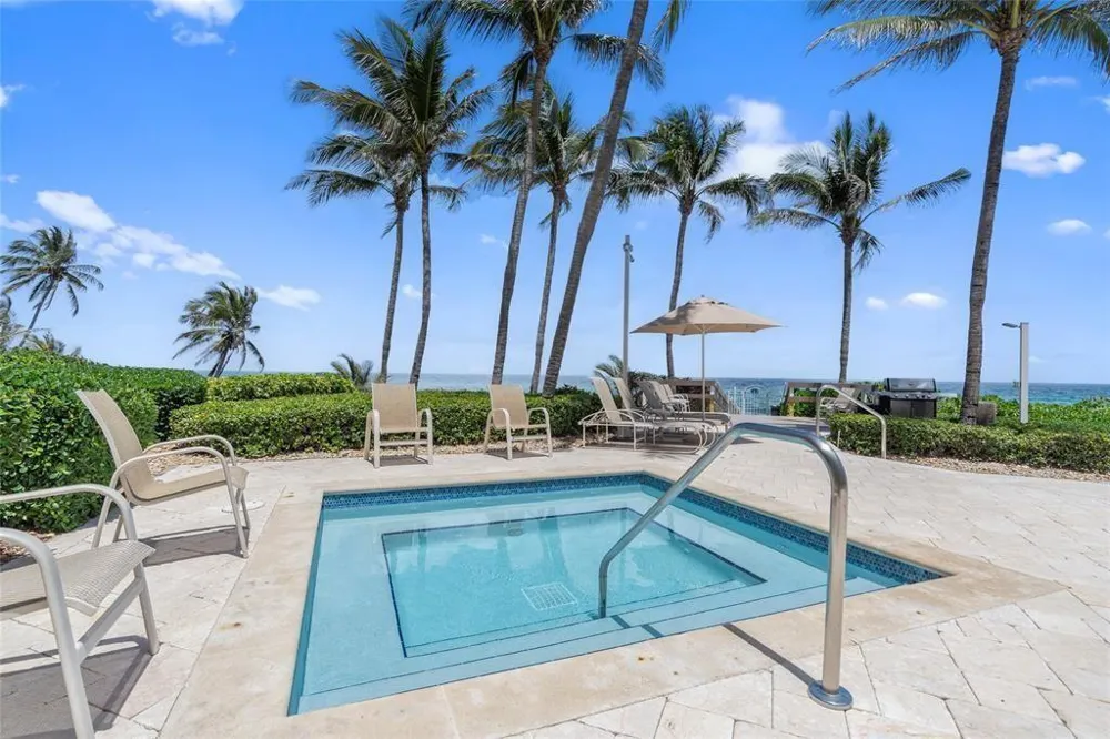 1063 W Hillsboro Mile #115 Hillsboro Beach, FL 33062