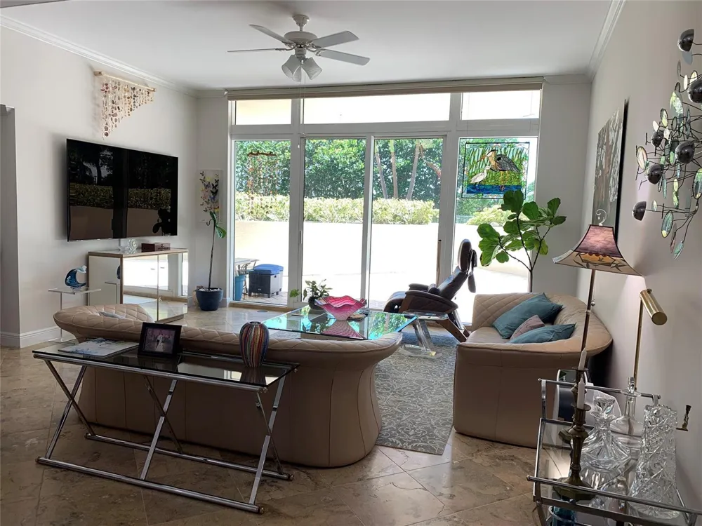 1063 W Hillsboro Mile #115 Hillsboro Beach, FL 33062