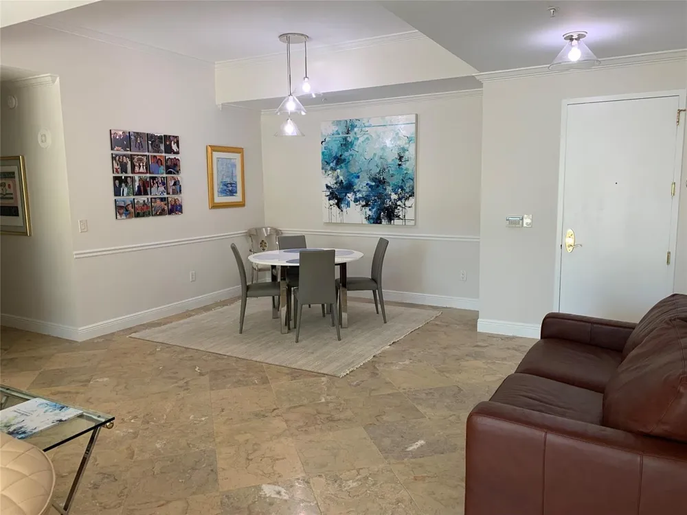 1063 W Hillsboro Mile #115 Hillsboro Beach, FL 33062