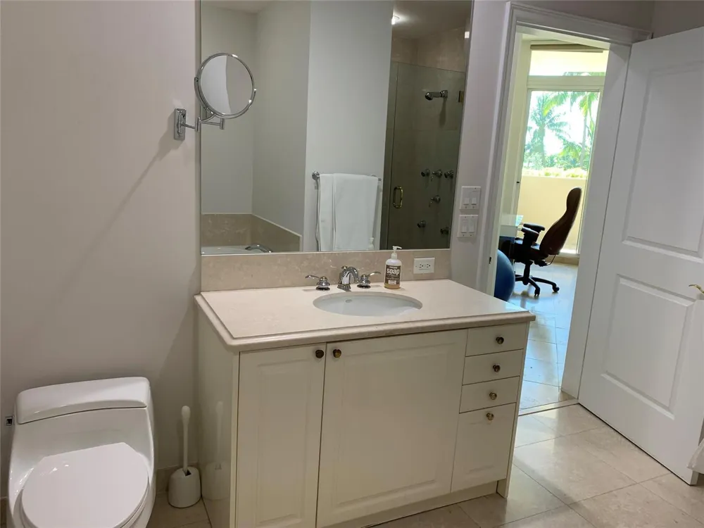 1063 W Hillsboro Mile #115 Hillsboro Beach, FL 33062