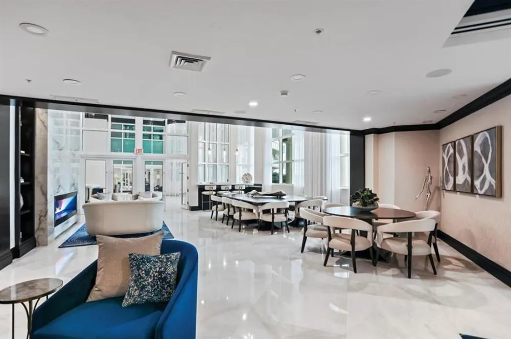 1063 W Hillsboro Mile #115 Hillsboro Beach, FL 33062