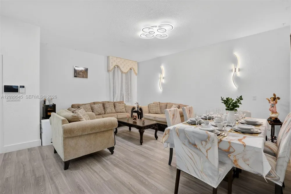 8904 SW 19th St Miramar, FL 33025