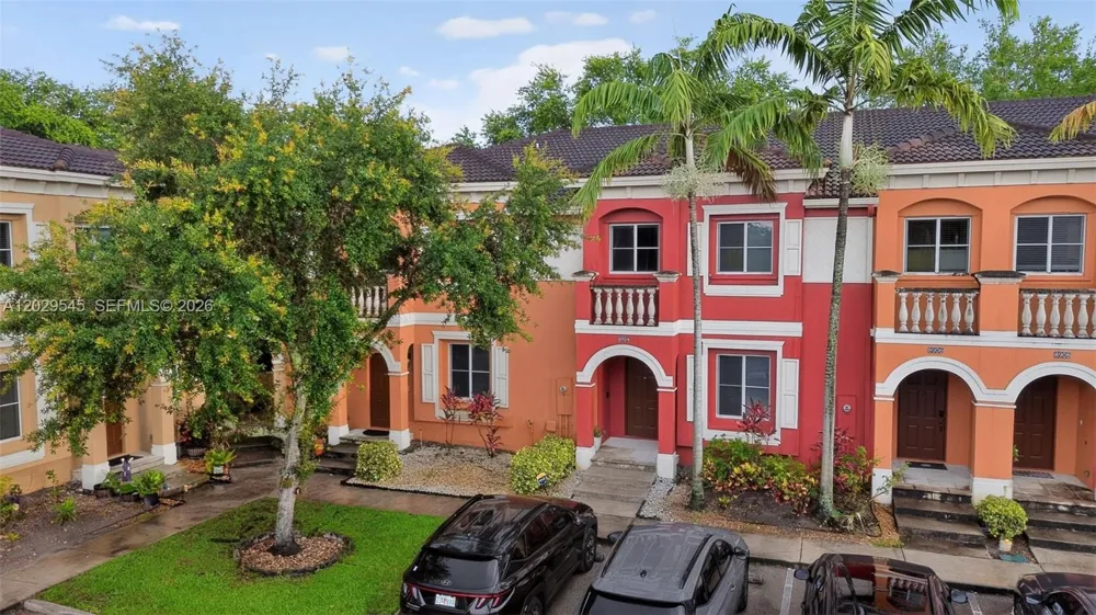 8904 SW 19th St Miramar, FL 33025