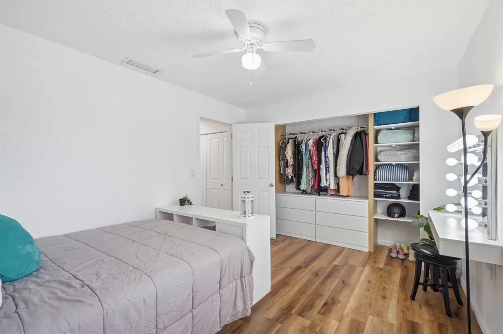 10875 NW 29th Manor #8 Sunrise, FL 33322