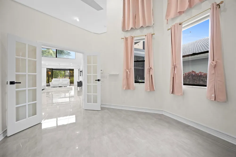 10106 Spyglass Way Boca Raton, FL 33498