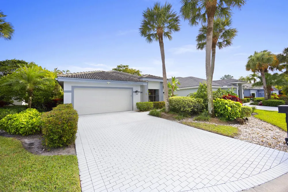 10106 Spyglass Way Boca Raton, FL 33498