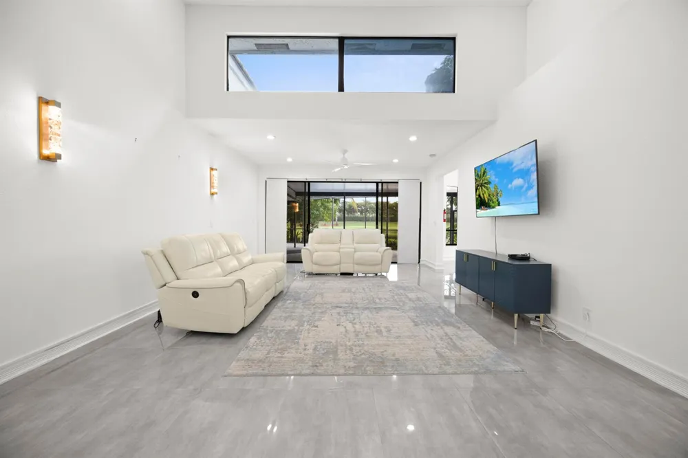10106 Spyglass Way Boca Raton, FL 33498