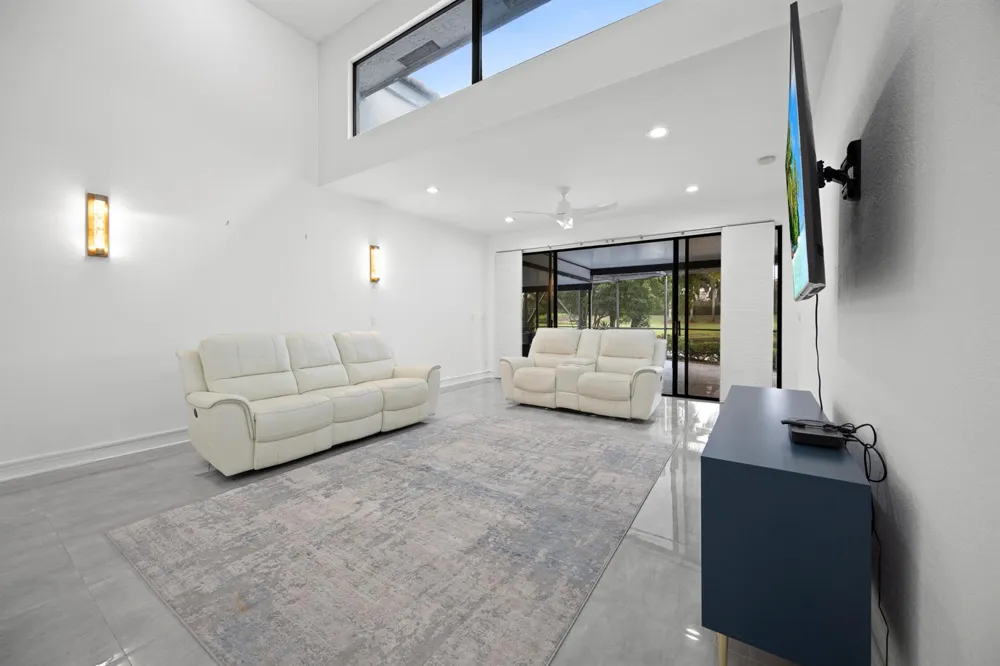 10106 Spyglass Way Boca Raton, FL 33498