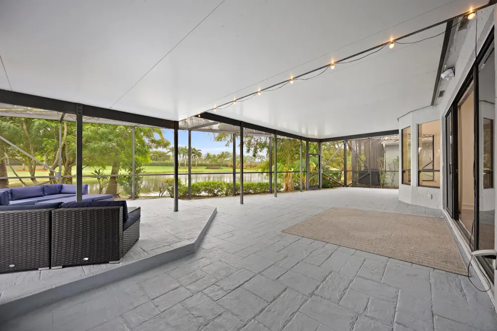10106 Spyglass Way Boca Raton, FL 33498