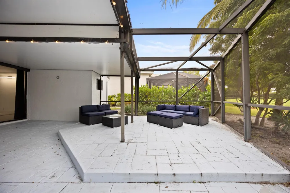 10106 Spyglass Way Boca Raton, FL 33498