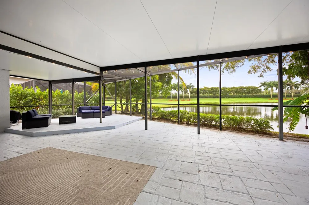 10106 Spyglass Way Boca Raton, FL 33498