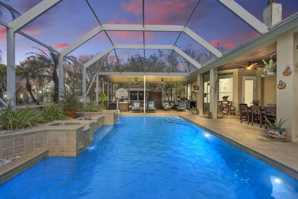2704 Serenity Circle Fort Pierce, FL 34981