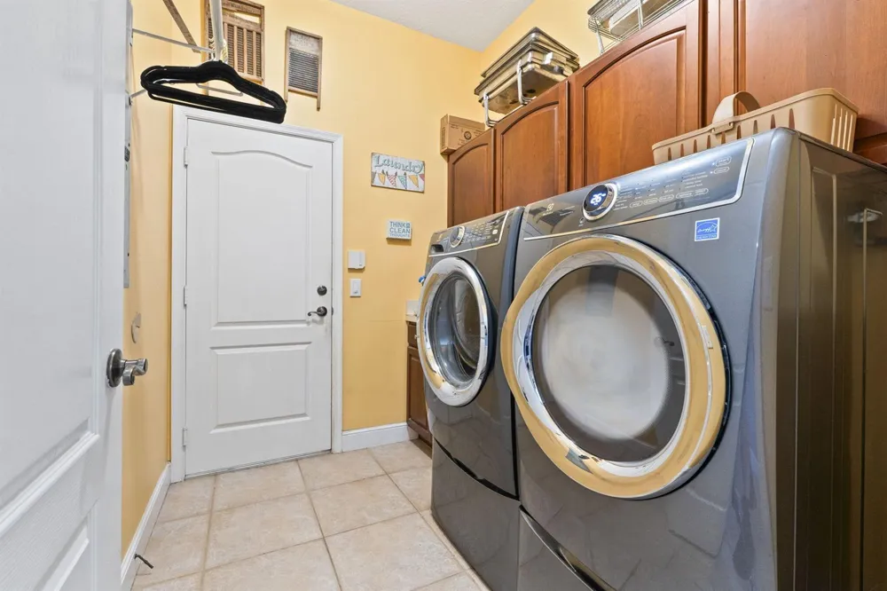 2704 Serenity Circle Fort Pierce, FL 34981