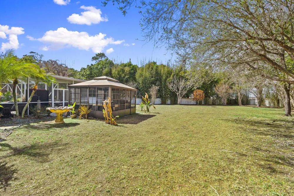 2704 Serenity Circle Fort Pierce, FL 34981