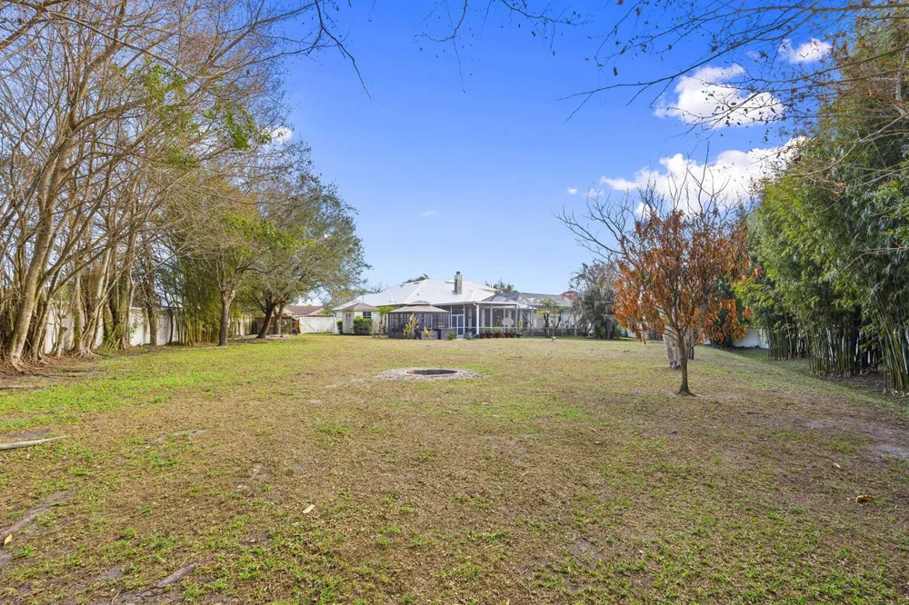 2704 Serenity Circle Fort Pierce, FL 34981