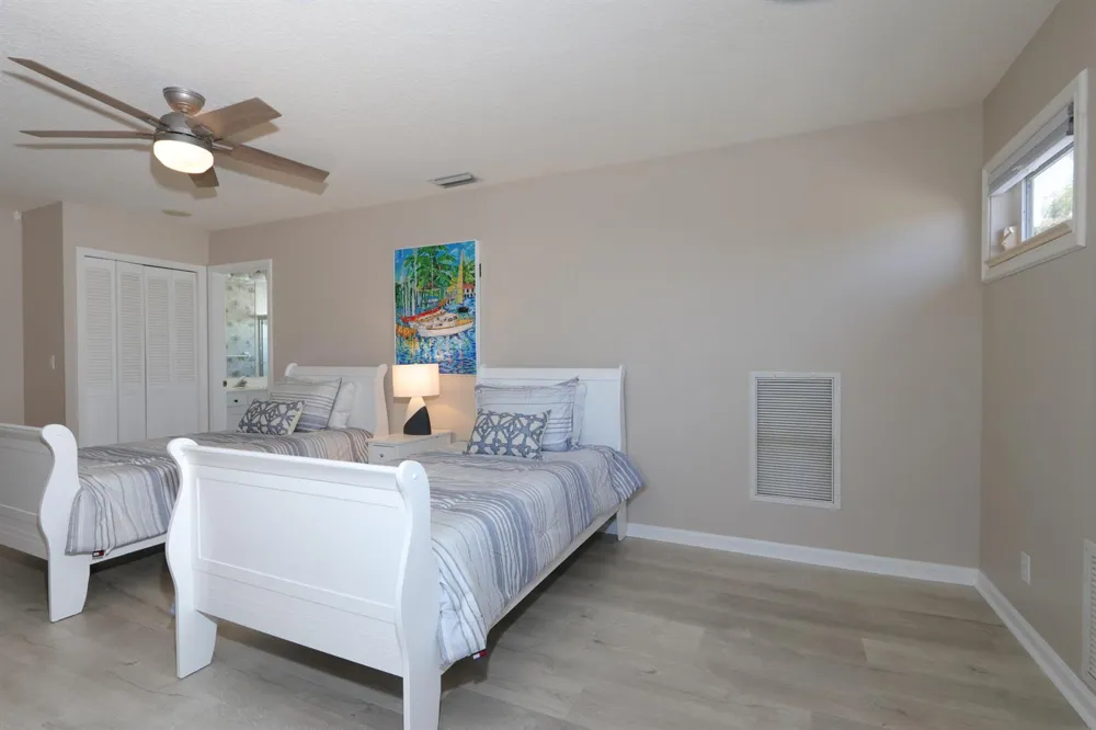400 Seaside Lane Juno Beach, FL 33408