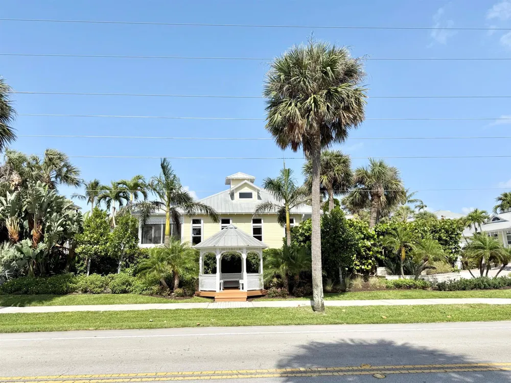 400 Seaside Lane Juno Beach, FL 33408