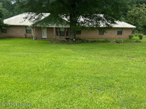 2723 Davis Road