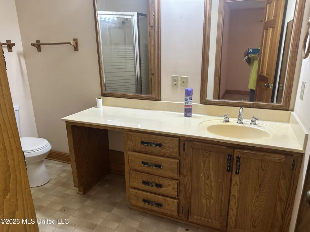 2723 Davis Road Byram, MS 39170