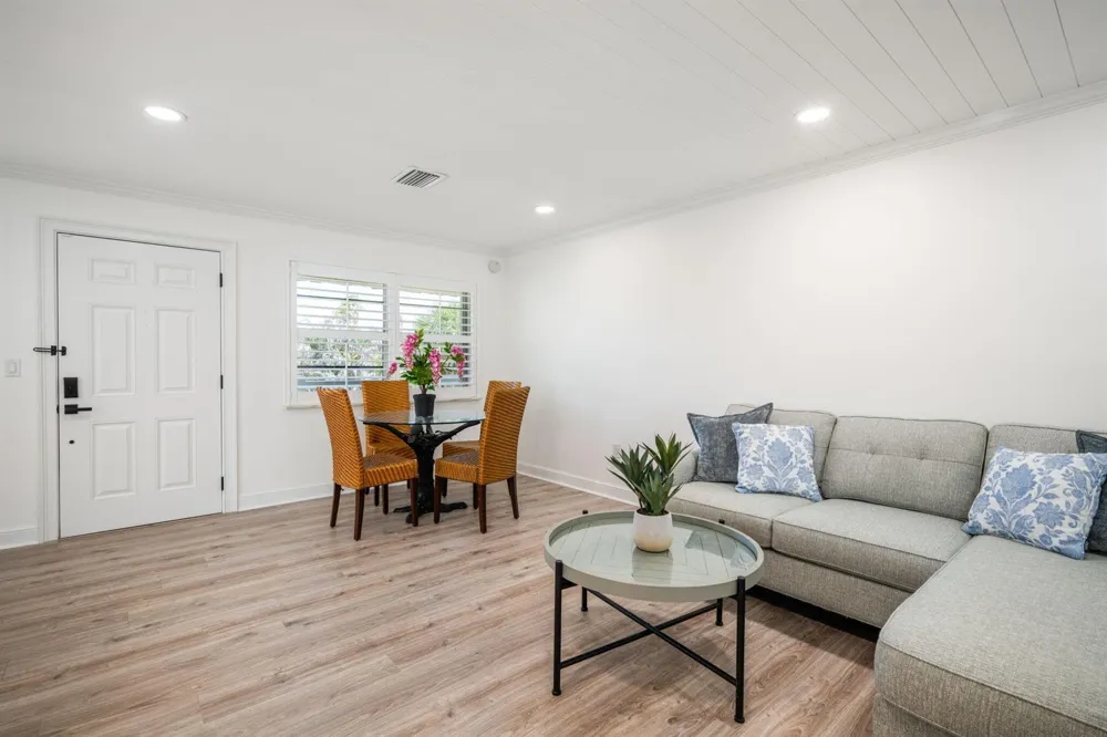 5400 Highway A1A Highway #B 22 Indian River Shores, FL 32963