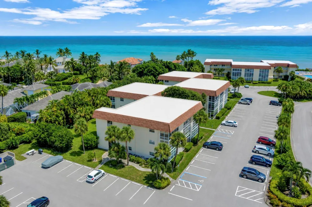 5400 Highway A1A Highway #B 22 Indian River Shores, FL 32963