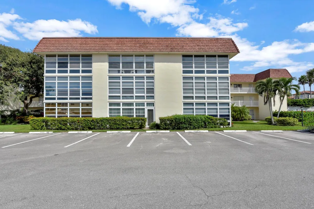 5400 Highway A1A Highway #B 22 Indian River Shores, FL 32963