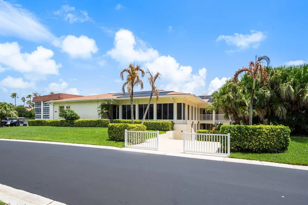 5400 Highway A1A Highway #B 22 Indian River Shores, FL 32963