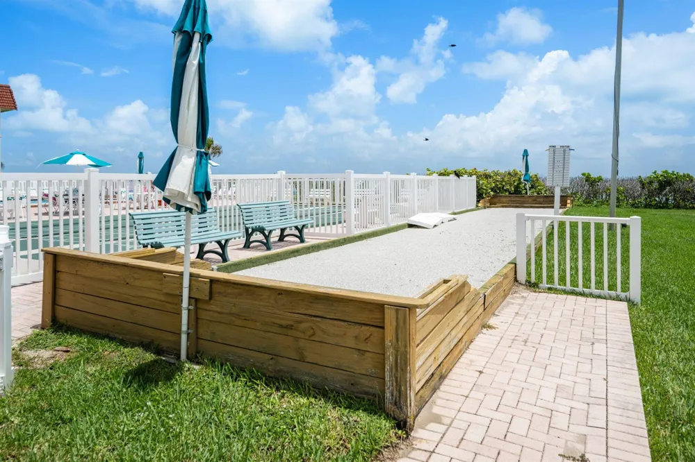 5400 Highway A1A Highway #B 22 Indian River Shores, FL 32963