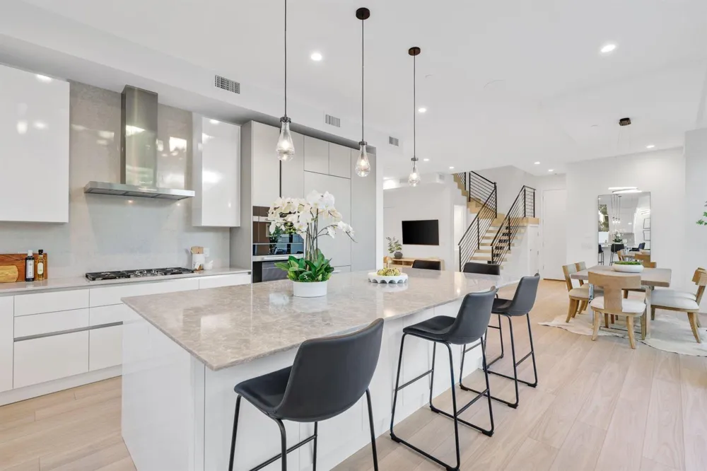201 SE 4th Avenue Delray Beach, FL 33483