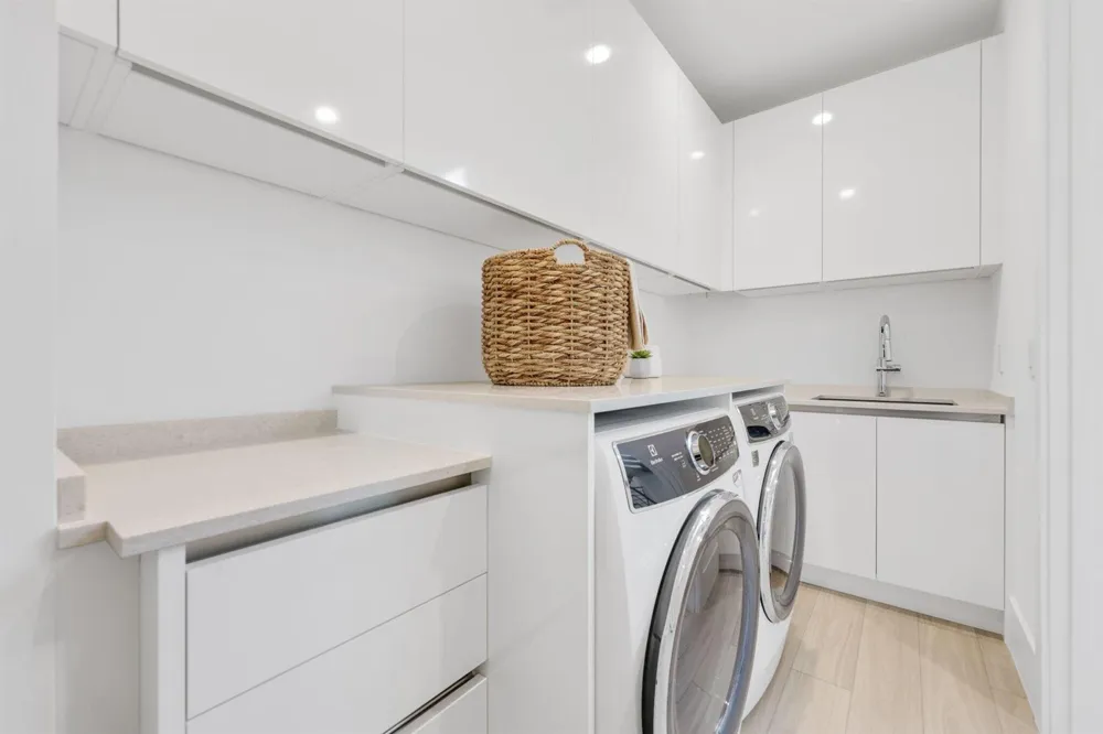 201 SE 4th Avenue Delray Beach, FL 33483