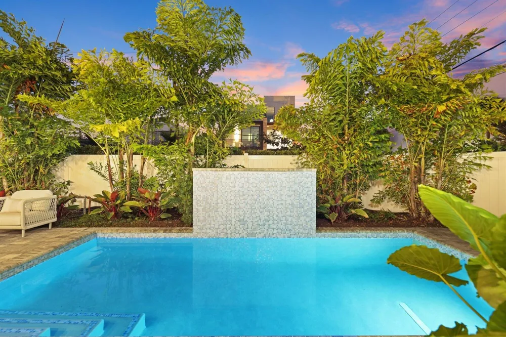 201 SE 4th Avenue Delray Beach, FL 33483