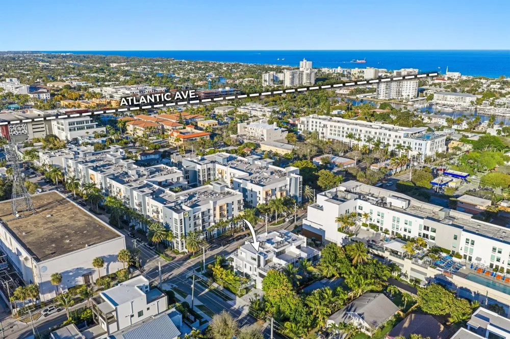 201 SE 4th Avenue Delray Beach, FL 33483