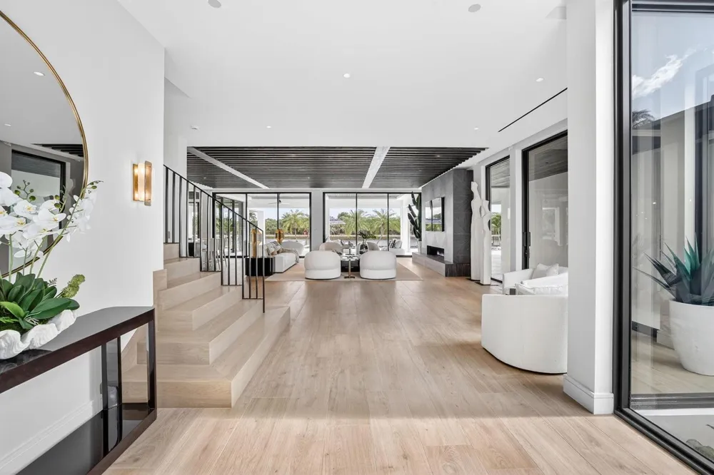 1918 Intracoastal Drive Fort Lauderdale, FL 33305