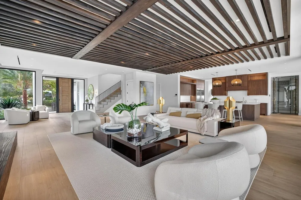 1918 Intracoastal Drive Fort Lauderdale, FL 33305