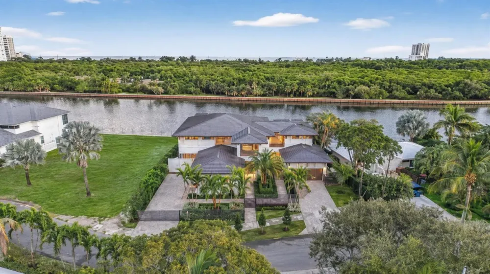 1918 Intracoastal Drive Fort Lauderdale, FL 33305