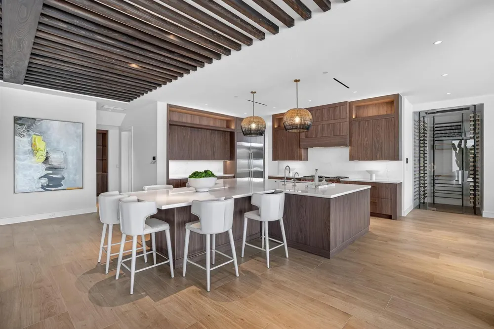 1918 Intracoastal Drive Fort Lauderdale, FL 33305