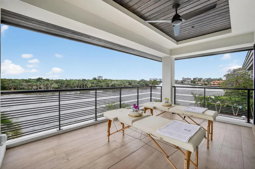 1918 Intracoastal Drive Fort Lauderdale, FL 33305
