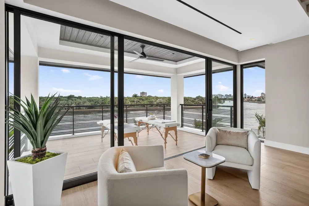 1918 Intracoastal Drive Fort Lauderdale, FL 33305