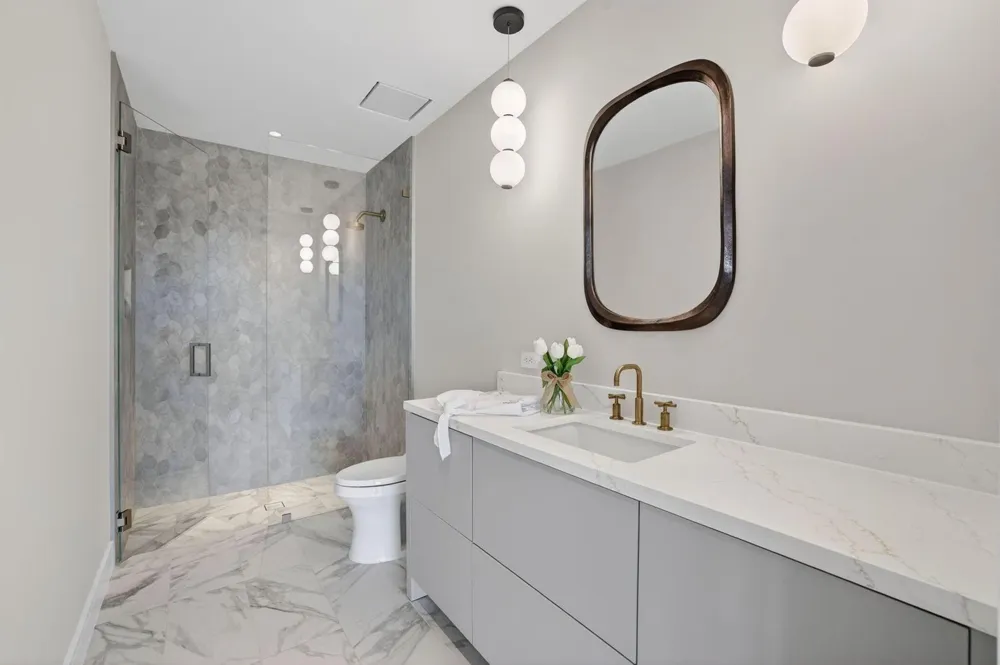1918 Intracoastal Drive Fort Lauderdale, FL 33305