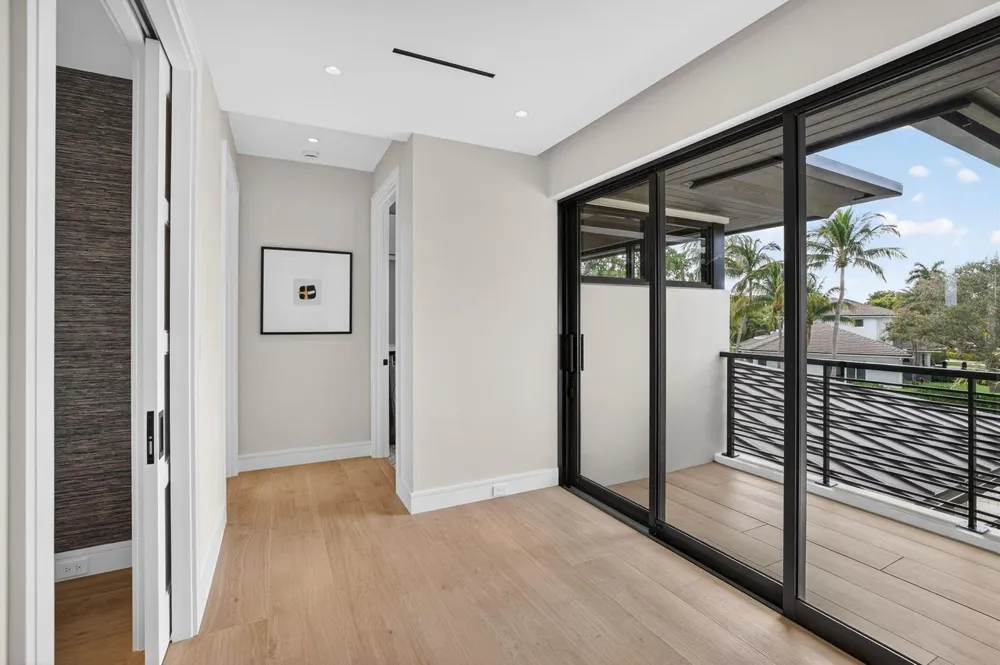 1918 Intracoastal Drive Fort Lauderdale, FL 33305