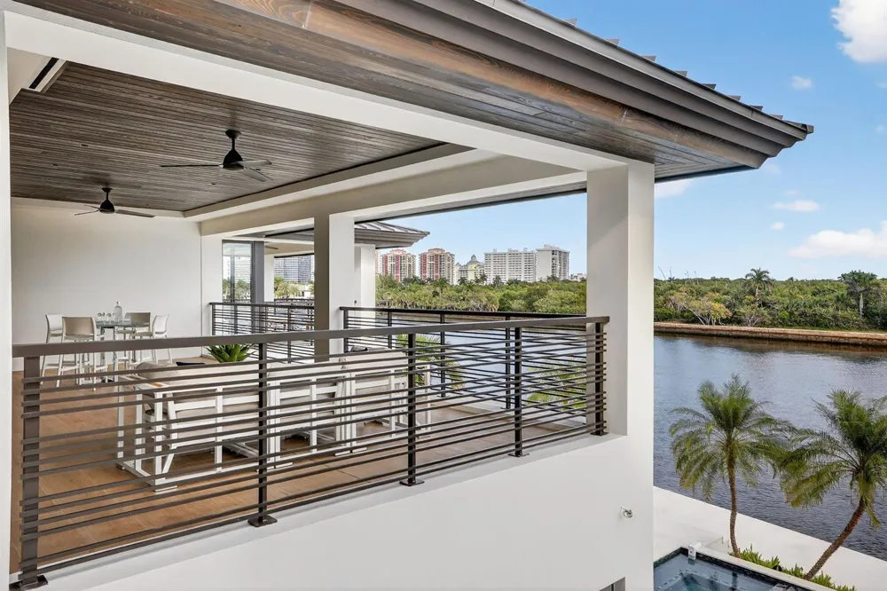 1918 Intracoastal Drive Fort Lauderdale, FL 33305