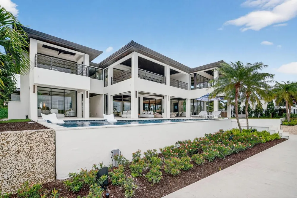 1918 Intracoastal Drive Fort Lauderdale, FL 33305