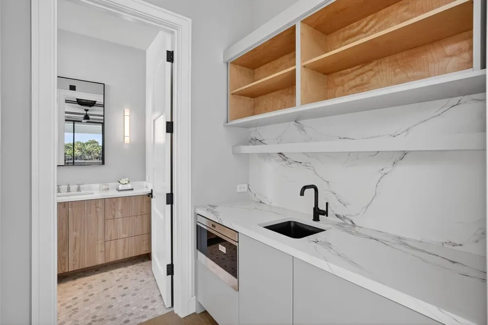 1918 Intracoastal Drive Fort Lauderdale, FL 33305