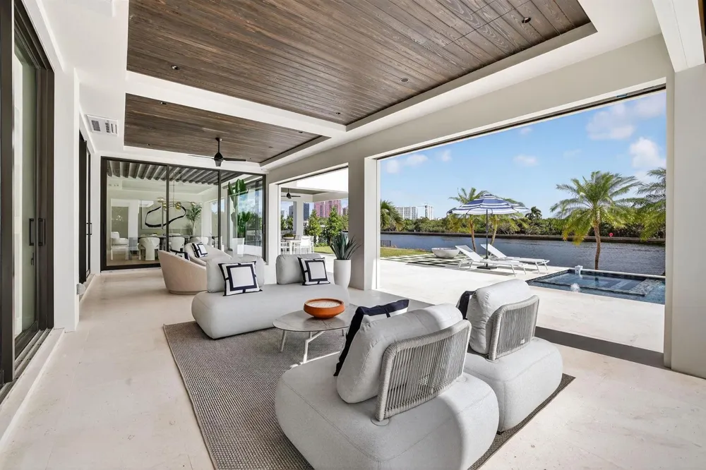 1918 Intracoastal Drive Fort Lauderdale, FL 33305