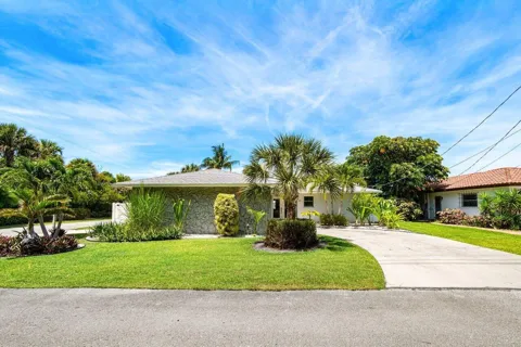 106 Periwinkle Drive